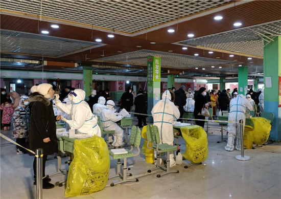 1月9日,他又再次乘车前往长春,车次座位为d124次列车5车厢5a座.