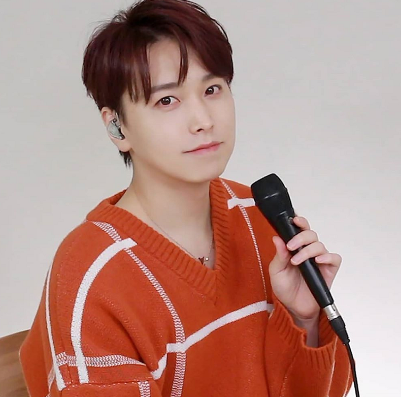 爱豆失格,被sj粉抵制也不退队,李晟敏和妻子同台热吻太秀了!_腾讯新闻