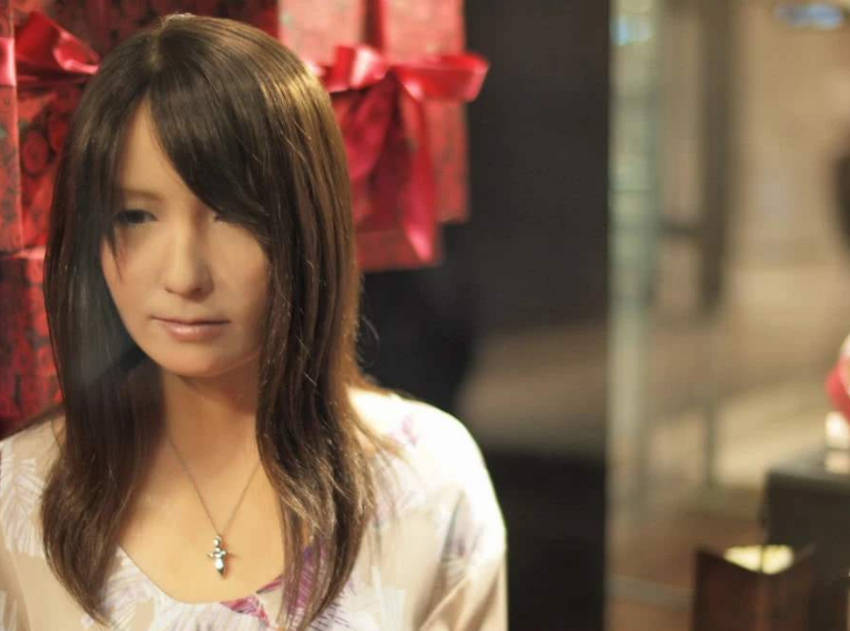 "女性机器人"不是玩具?内部结构曝光后,网友:足够逼真!