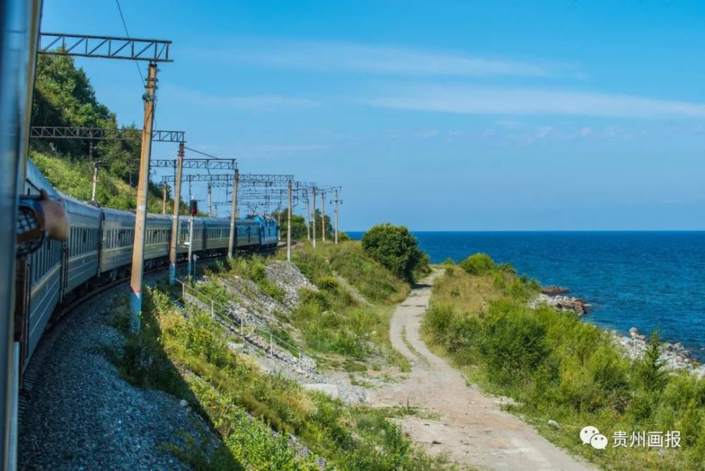 穿越山川湖海在這條浪漫的鐵道線上旅行