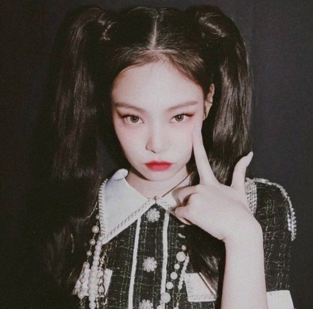 blackpink人间香奈儿jennie头像壁纸0116生日粗卡