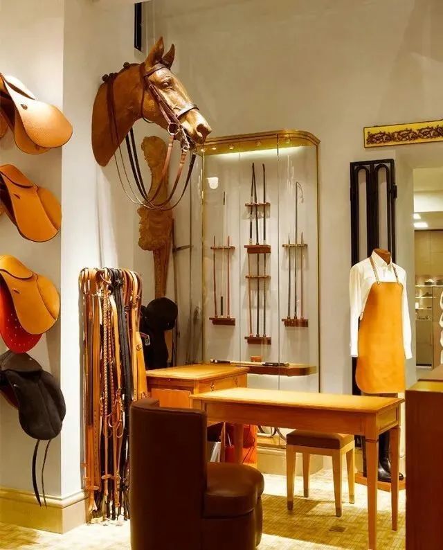 jacquemus的新办公楼,这环境能安心工作吗?_腾讯新闻