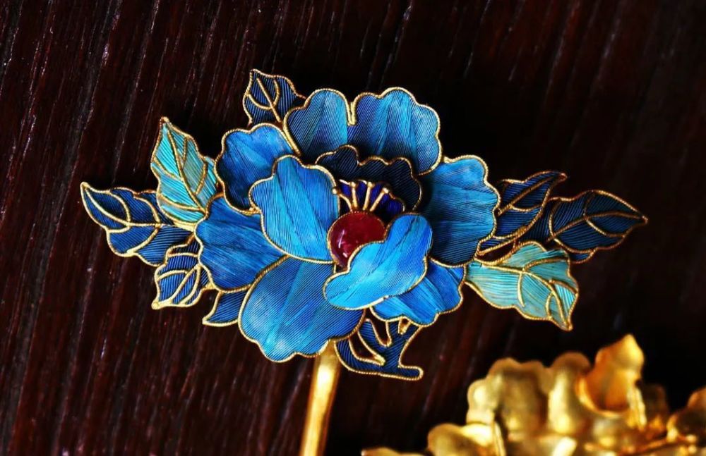 曾经只住在养心殿里的"点翠",有什么样的前世今生_腾讯新闻