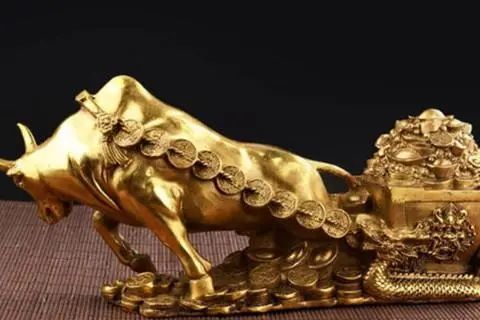 2021年属牛的本命年,怎么佩戴首饰化解?