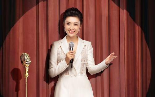 主持人周涛,2婚嫁大8岁富豪,今52岁状态不输少女|周涛|央视|春节联欢