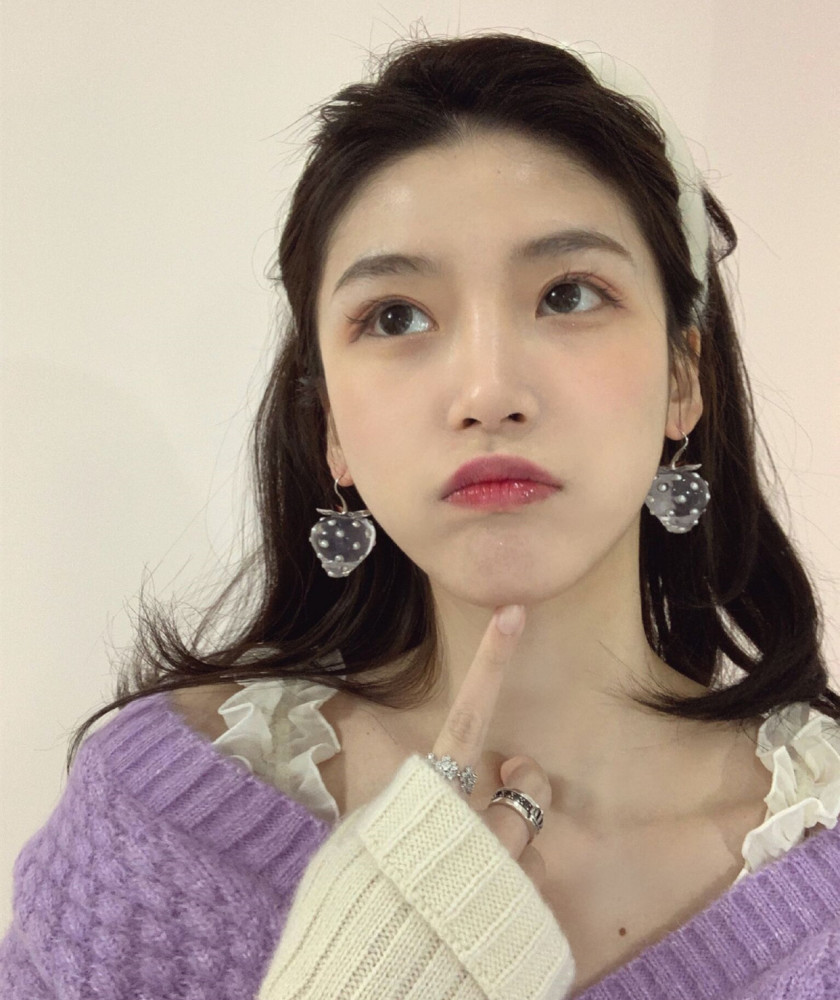 半藏森林回应阿沁被骂两人有啥恩怨是美人无罪还是太宽容