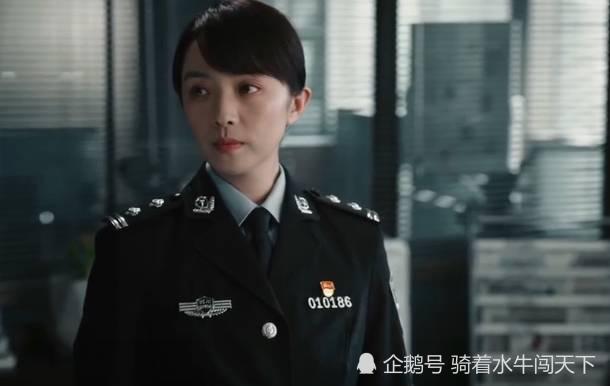黑白禁区守候一个不爱自己的人到底值不值得