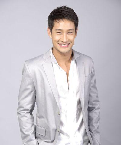 泰星pong颜值依然在线,人气不输当红小生