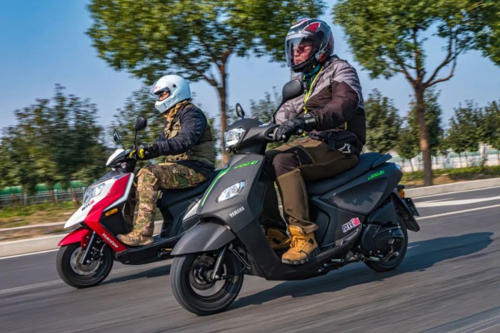 大虾拧车#豪爵eagle&雅马哈巧格i对比测评之捉对厮杀_腾讯新闻