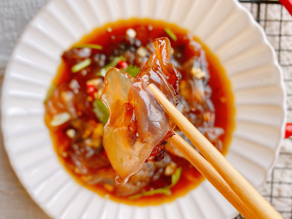 年夜饭凉拌菜之凉拌海蜇头,掌握3点,海蜇酸辣脆爽可口,不发腥_腾讯