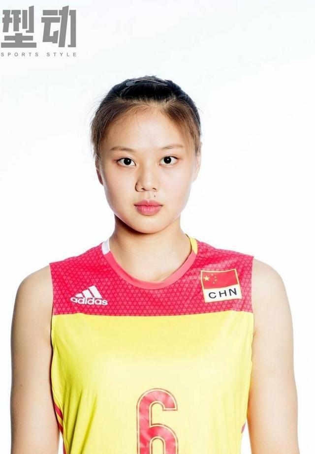 意外郎平选择小宇宙龚翔宇她能否撑起中国女排接应位