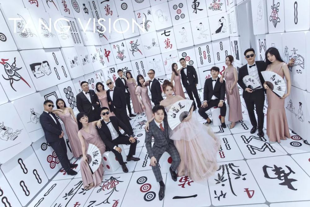 李小冉婚礼tang vision拍过很多明星的婚礼,足够的拍摄经验使团队有