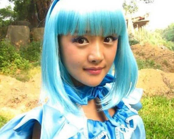 《巴啦啦小魔仙》12年了,凌美琪去世,严莉莉参加综艺,魔仙女王冻龄了