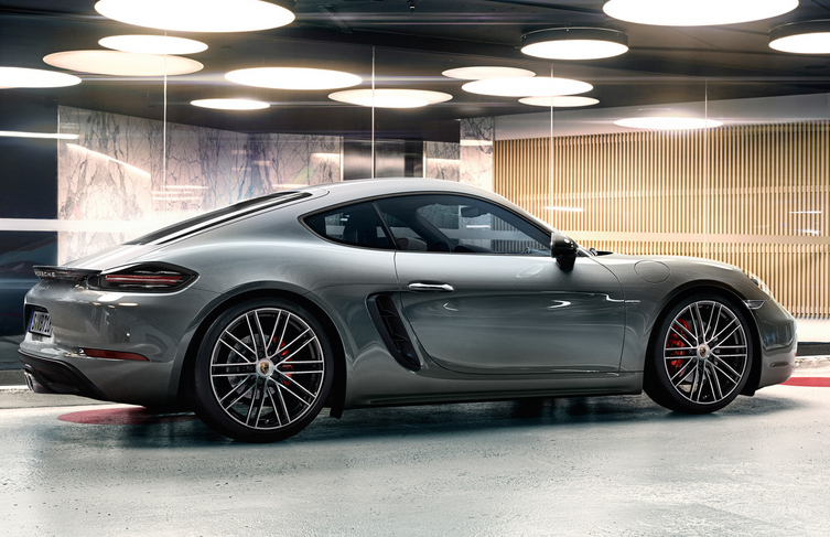 保时捷718名声大这台进口跑车4888万起是真正的宝马