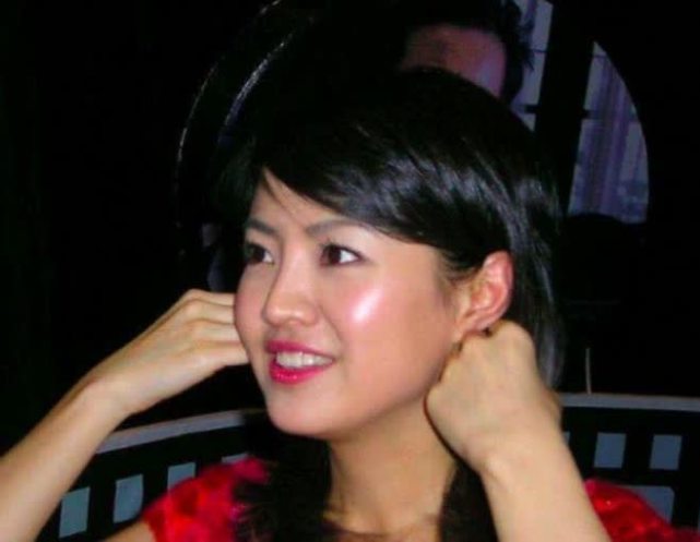 为了出国放弃恋情,如今39岁一场空|撒贝宁|徐经纬|央视|章子怡