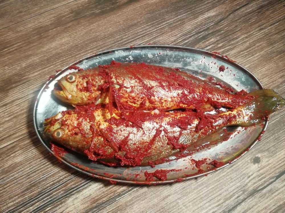 红糟小黄鱼,滋补鲜美,糟香四溢,美味与营养兼具