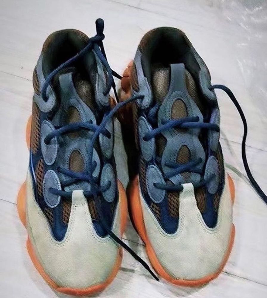 蓝橙配色复古大气 全新yeezy 500谍照释出