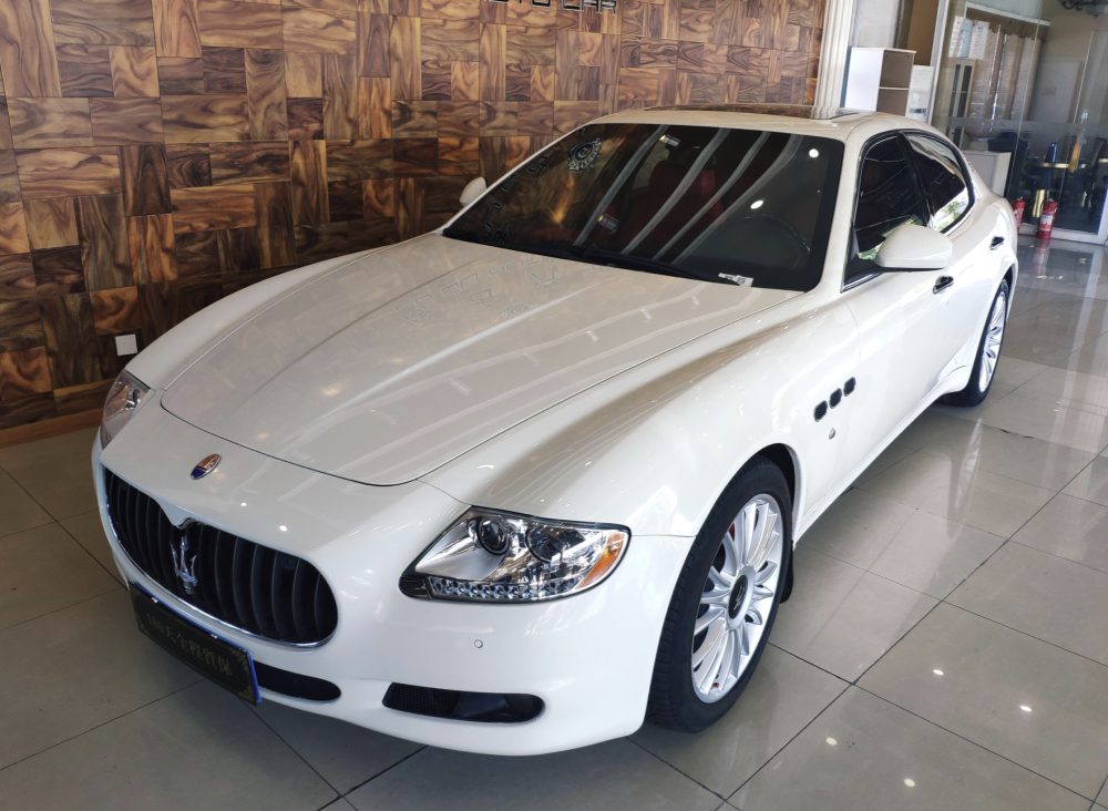 百万豪车十年之后不如狗