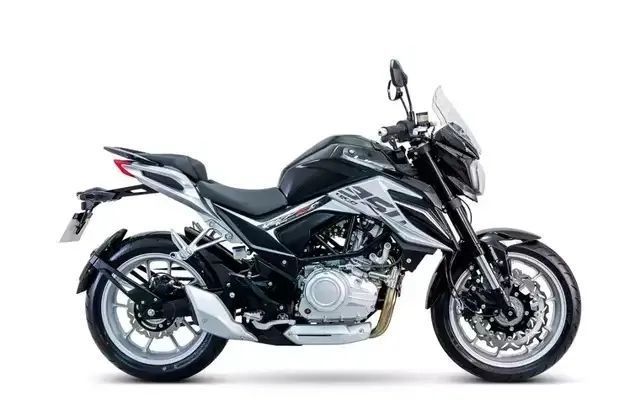 第三款 力帆kp350 适航版售价17680这是一款看起来像街车实则是一款