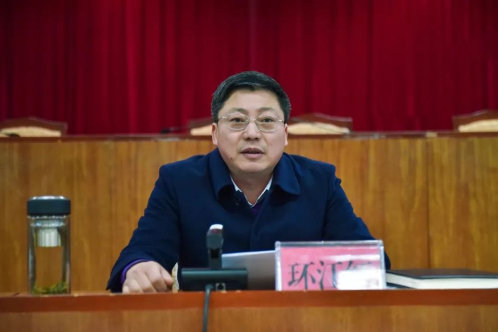 全会,州委八届十次全会精神;开展了理论知识测试;高峰,宋程凡,杨清林