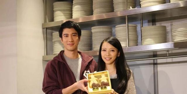 安徽一姐周群吐槽王力宏老婆,称两口子不该一起工作,心酸又无奈
