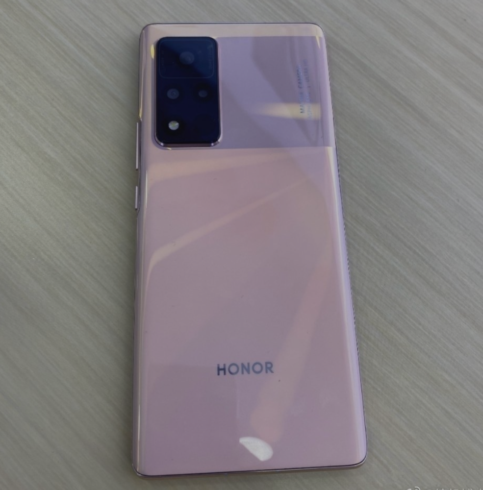 荣耀v40拥有多款配色,哪个颜色更吸引你!