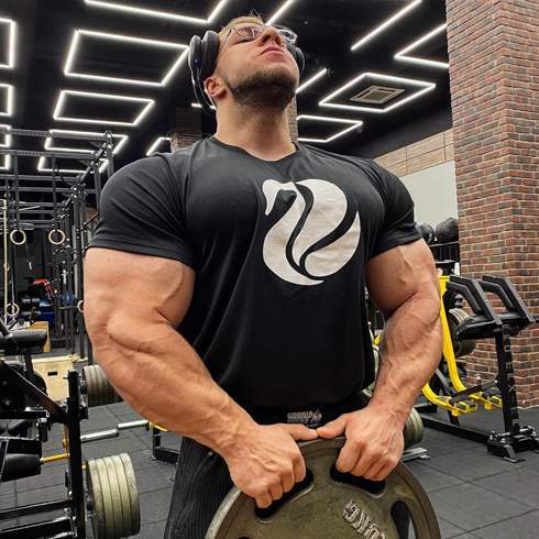 黄晓明从一个肌肉猛男,瘦成单薄小鲜肉,他的肌肉去哪了?_腾讯新闻