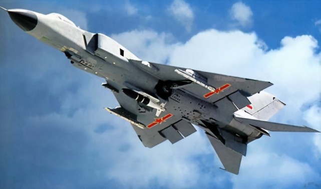 老文章歼8Ⅱ改装舰载战斗机