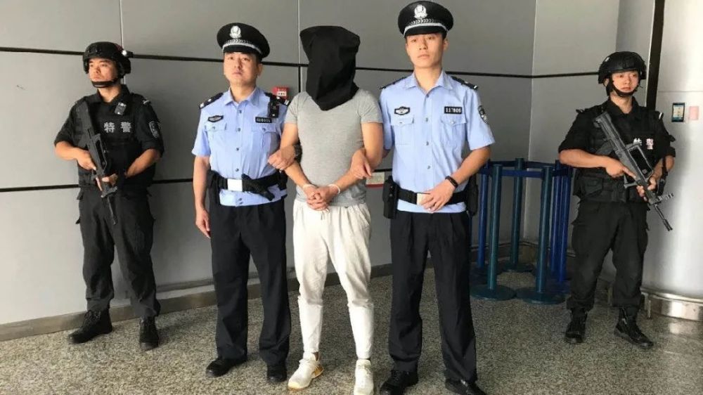 莫子强案等为代表的市级以上涉黑恶线索全部办结"长效常治"目标任务