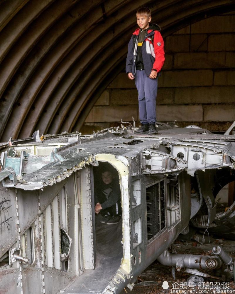 库页岛上废弃军用机场北方大国没落的身影