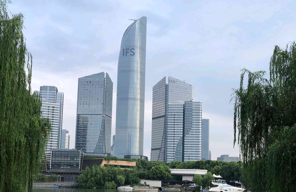 苏州九龙仓国金中心 建成于2020年,高度450米 开发商:九龙仓集团