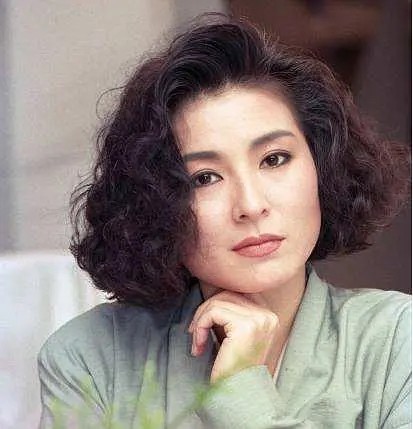 一代天后歌手的落幕史 曾帮成龙踏上音乐之旅 滚石唱片几度邀请 腾讯网