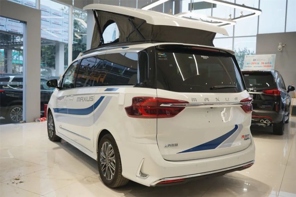 上汽大通旅行家g20既有mpv的苗条身材更有房车的丰富内在