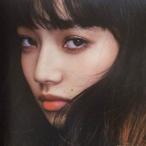 日本高级脸整形典范非他莫属 日本 小松菜奈 脸型 嘴唇
