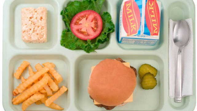 美国监狱里都吃些什么美食or暗黑看了你就知道了