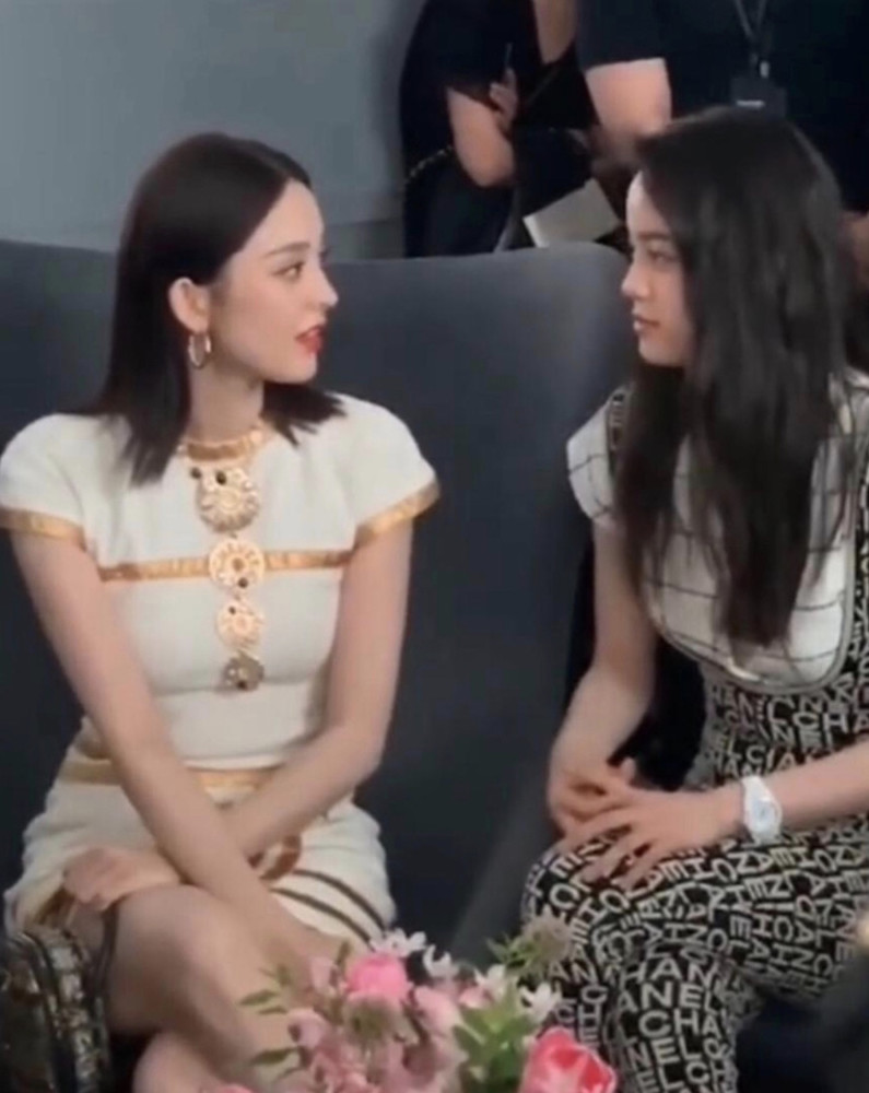 欧阳娜娜侧脸被嘲 正面美人也会有失误 腾讯新闻