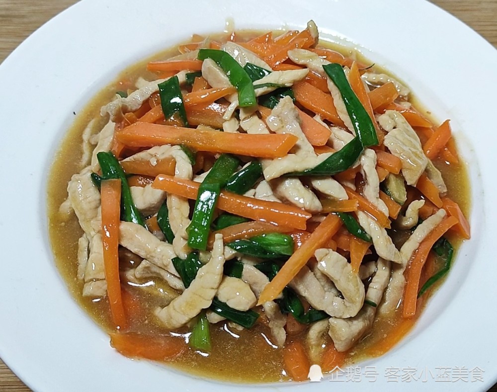 这样炒好的炒瘦肉,鲜香嫩滑又入味,汁浓味香又无腥味,色泽也诱人,营养