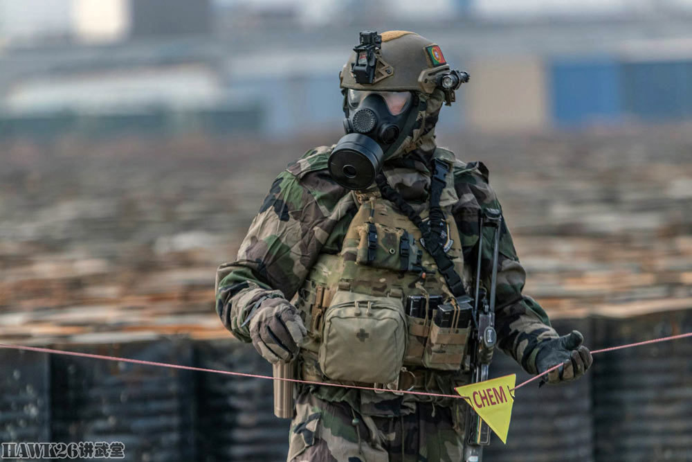 驻阿富汗的葡萄牙快速反应部队 核生化防护演习 模拟遭遇恐怖袭击_腾