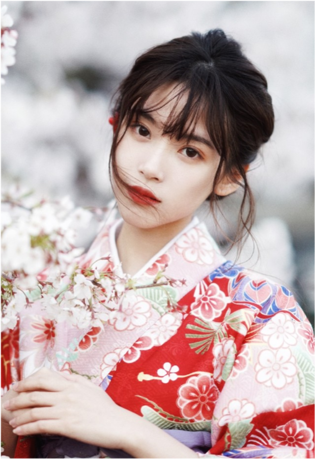 网红半藏森林近照颜值下滑脸泛油光充气感明显清纯不再被网友吐槽