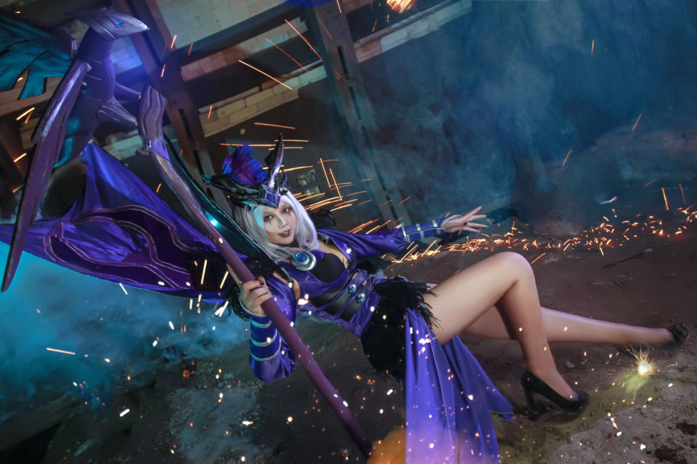 英雄联盟诡术妖姬cosplay_腾讯新闻