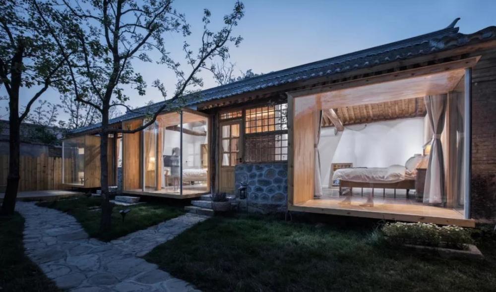 于山野间隐匿的高颜值民宿