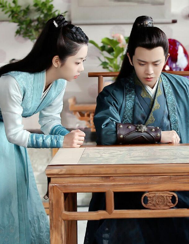 2020年票选最火男主王一博没进前五榜首一直是他