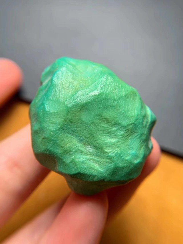 来看看郧西菜籽黄绿松石加工全过程，定制款