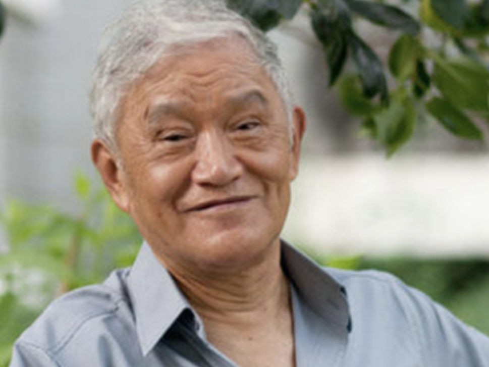 牛犇让陈道明弯腰的男人演74年配角85岁一个人住养老院