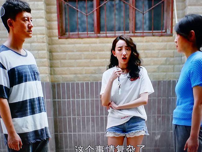 装台编剧虚构一个二代让二代爱上菊花太不现实