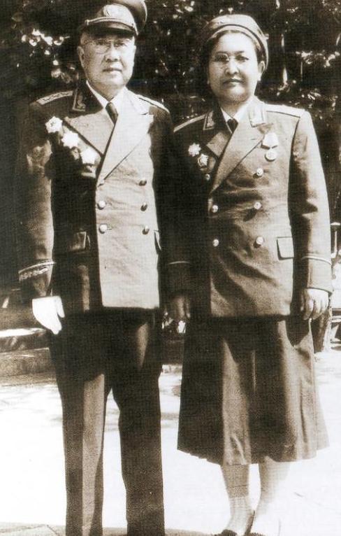 他是湖北人是郭姓军衔最高的开国将军曾任云南军区副司令