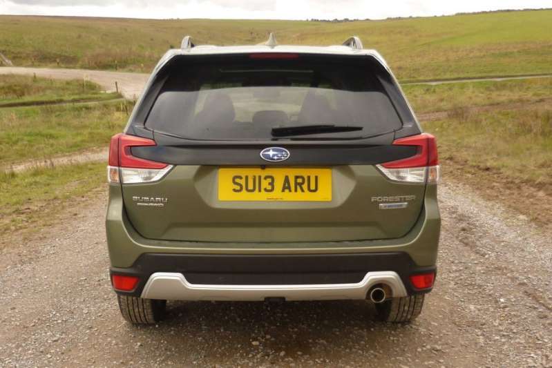 全新斯巴鲁森林人e-boxer:混合动力能否改善行驶体验?_腾讯新闻