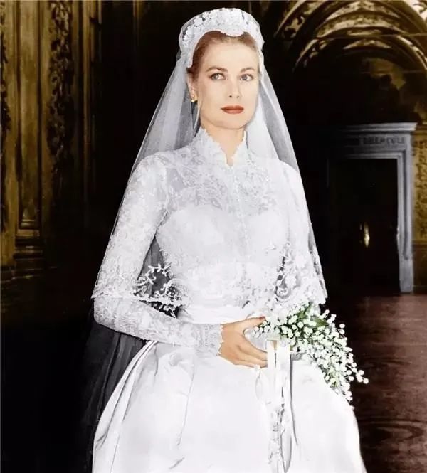 惊艳了摩纳哥时光的女神gracekelly永远的时尚icon