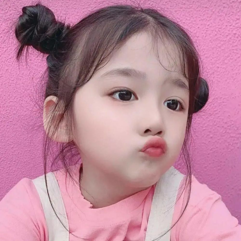 网易云热评:我竟然是被弟弟宠大的,小时候爸妈下班