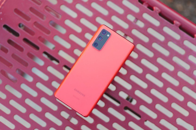 三星s21做加法送tws耳机觊觎华为空出市场份额能成吗